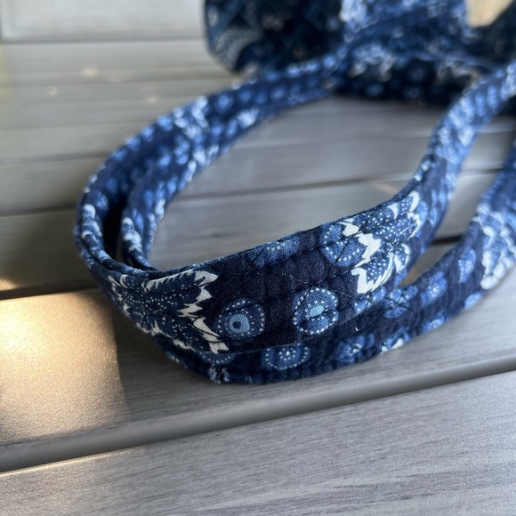 Vintage VERA BRADLEY Blue Coin Y2K Medium Duffle - Picture 10 of 15